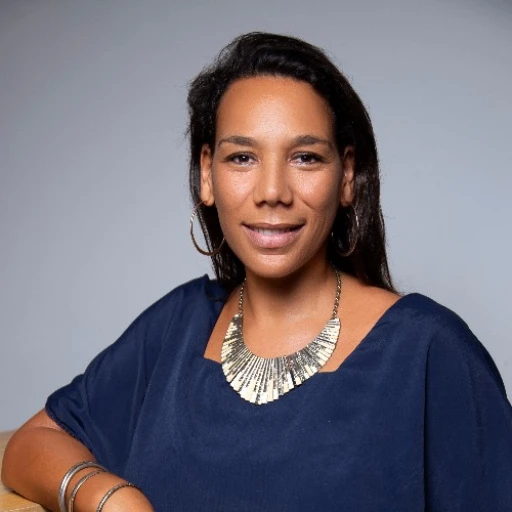Interview de Julie Biron : Bâtir des ponts RSE entre l’Afrique et l’Europe avec Wafhi
