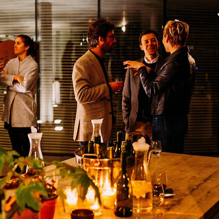 Comment l'intelligence artificielle renforce l'engagement des collaborateurs en RSE
